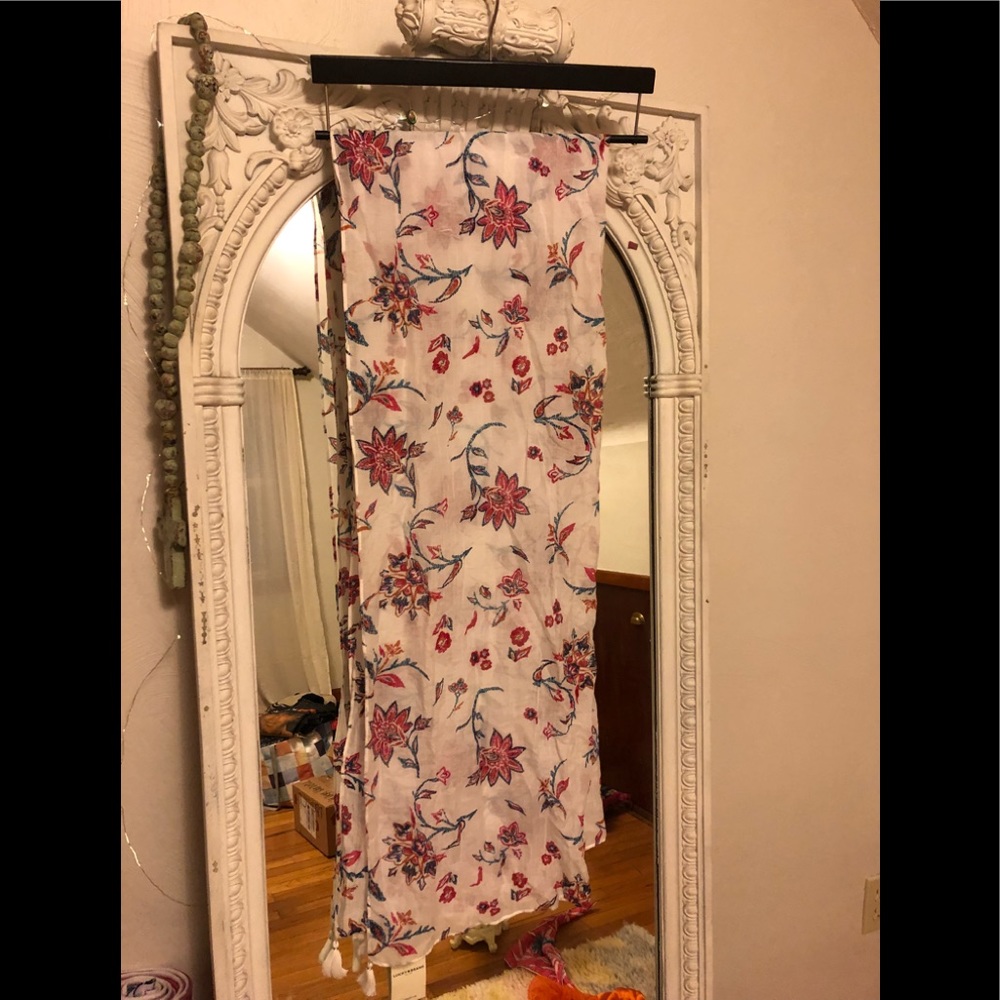 Lucky Brand Boho Floral Tassel Shawl Scarf Wrap